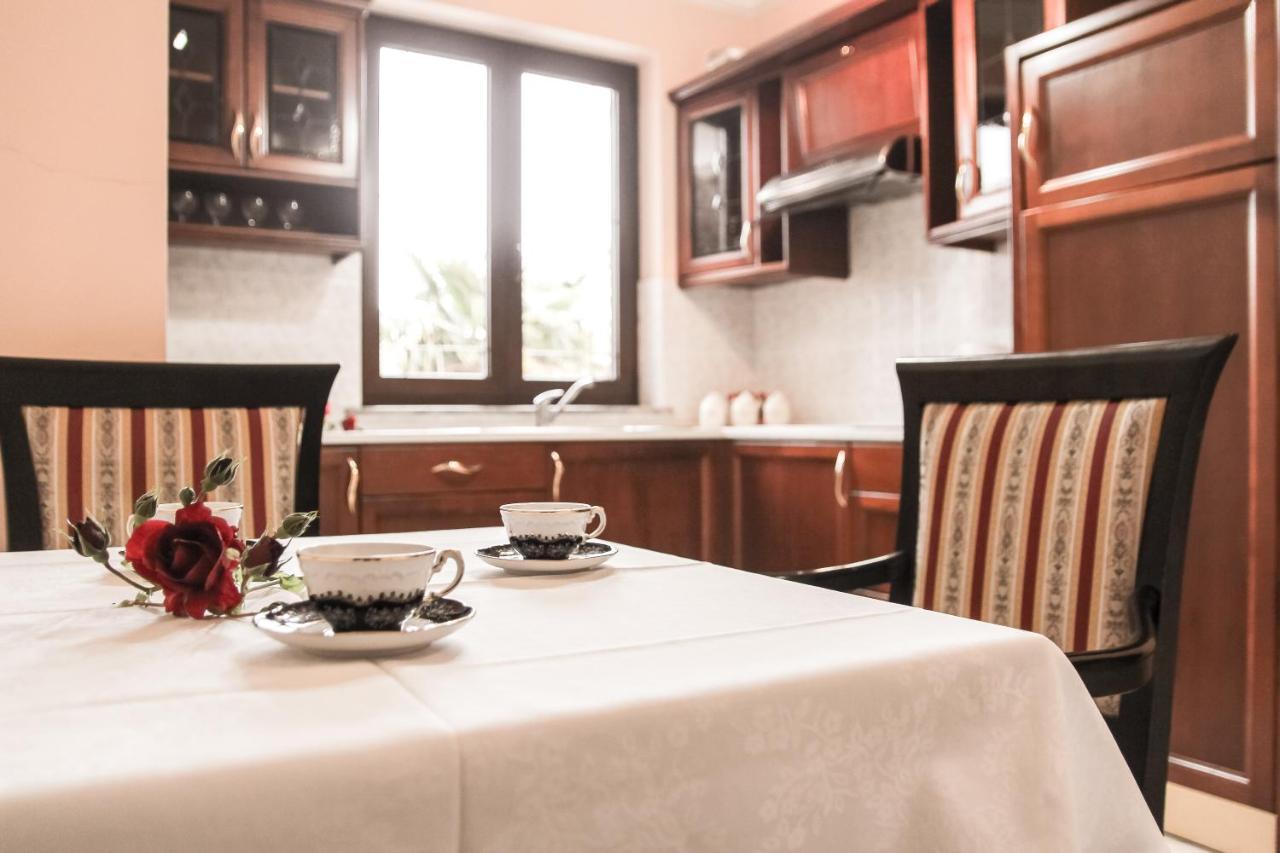 Apartments Leonarda ปอร์โตรอซ ภายนอก รูปภาพ
